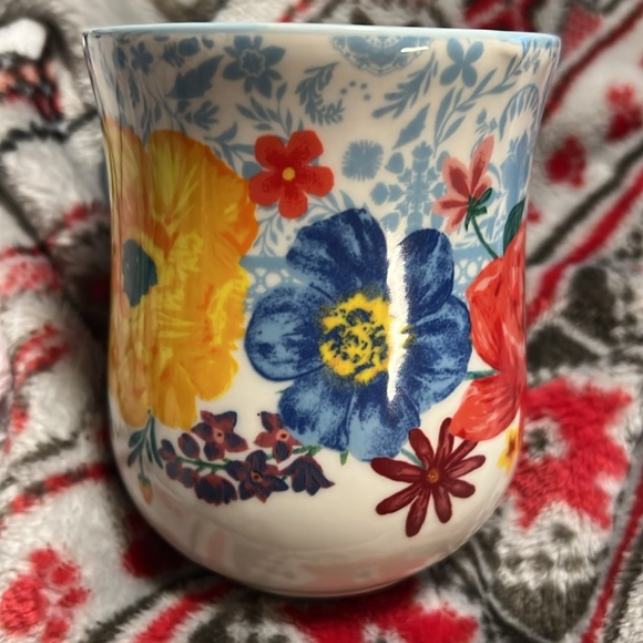 NWT The Pioneer Woman Brilliant Blooms Stoneware Mug, 18 Ounces - Picture 3 of 7